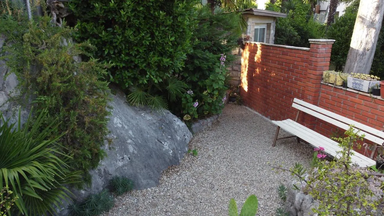 Beba'S Garden Apartment Opatija
