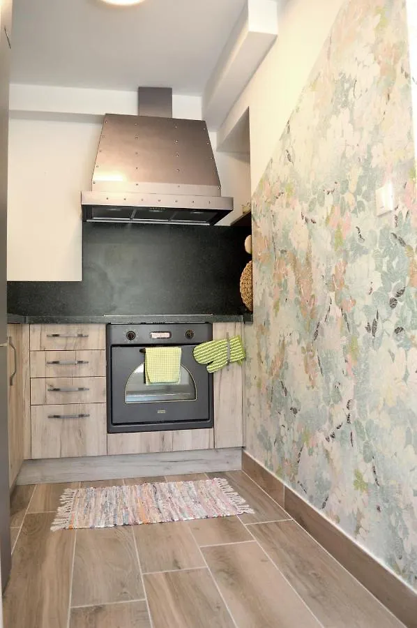 Beba'S Garden Apartment Opatija 0*,